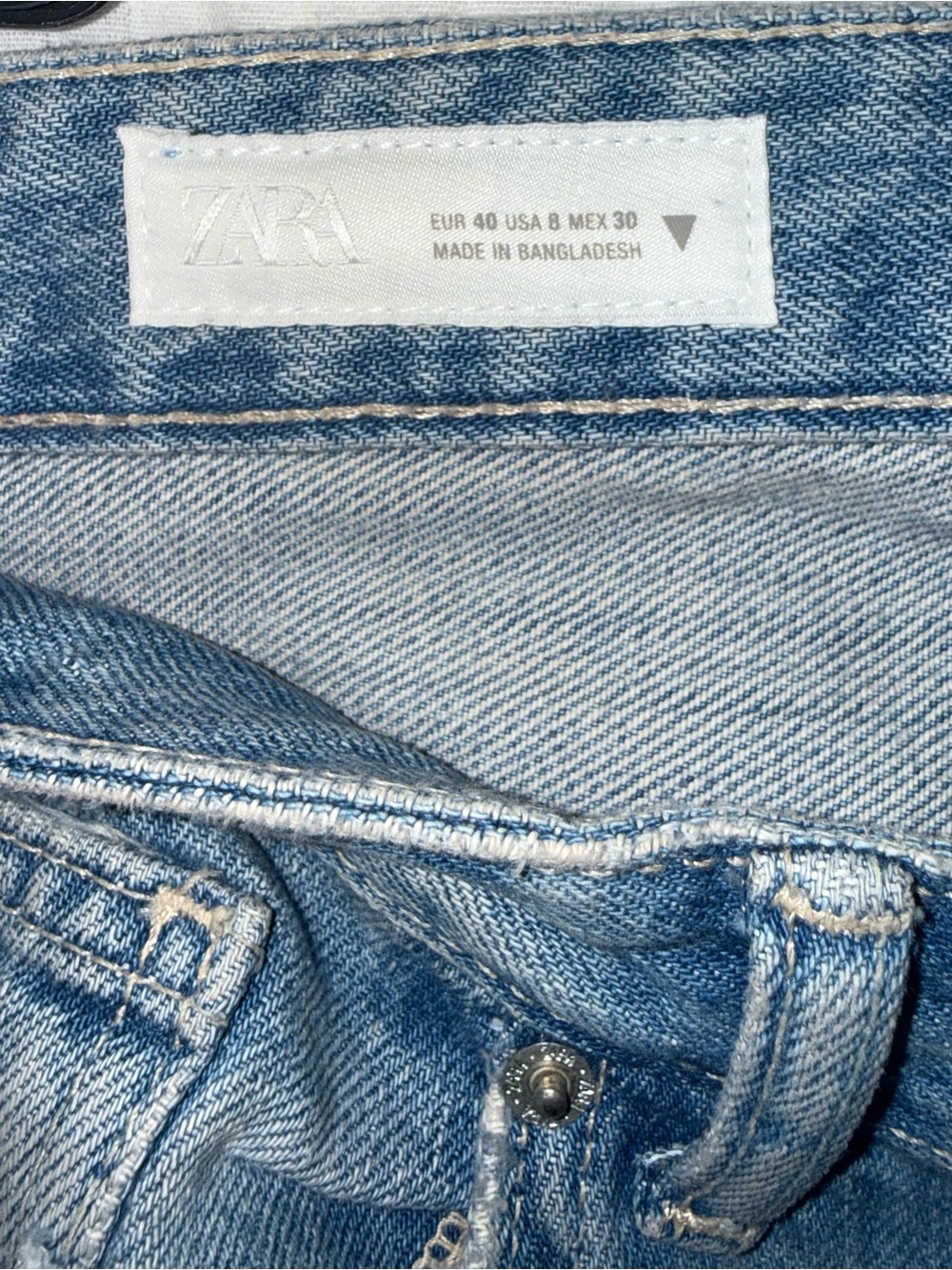 Zara Light Blue Sequin-Embellished Relaxed Jeans - Picture 3 of 3